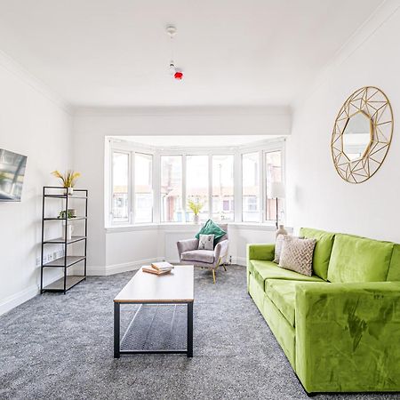 Luxury Apartments In Margate Centre Екстериор снимка