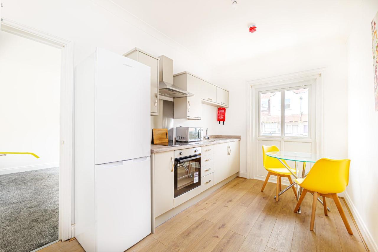 Luxury Apartments In Margate Centre Екстериор снимка