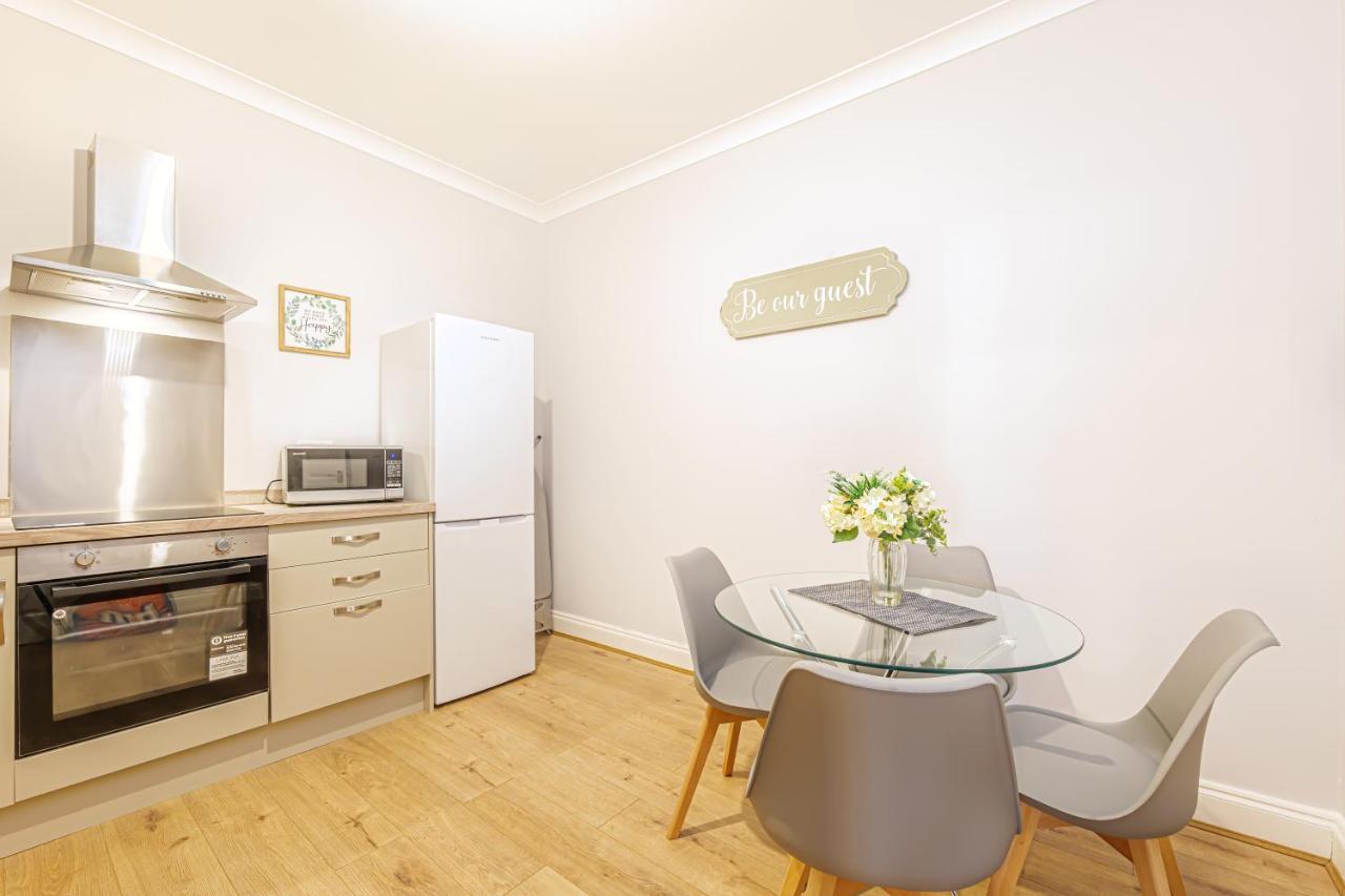 Luxury Apartments In Margate Centre Екстериор снимка
