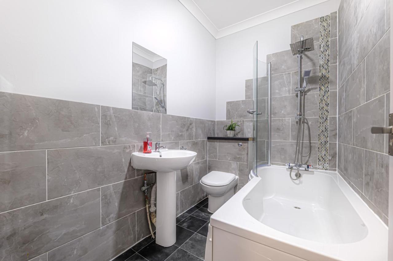 Luxury Apartments In Margate Centre Екстериор снимка
