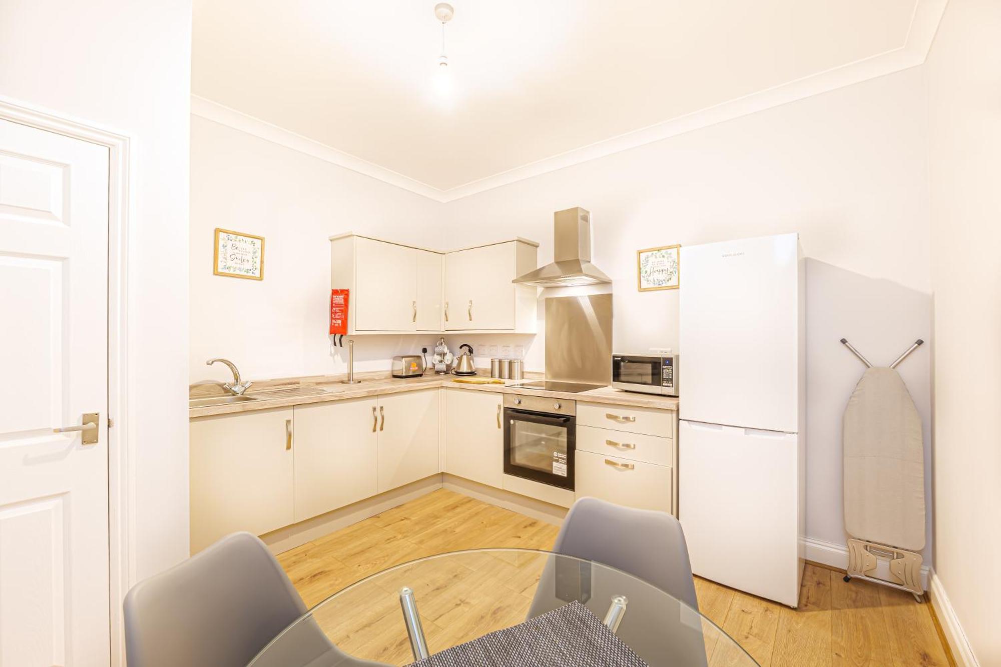 Luxury Apartments In Margate Centre Екстериор снимка